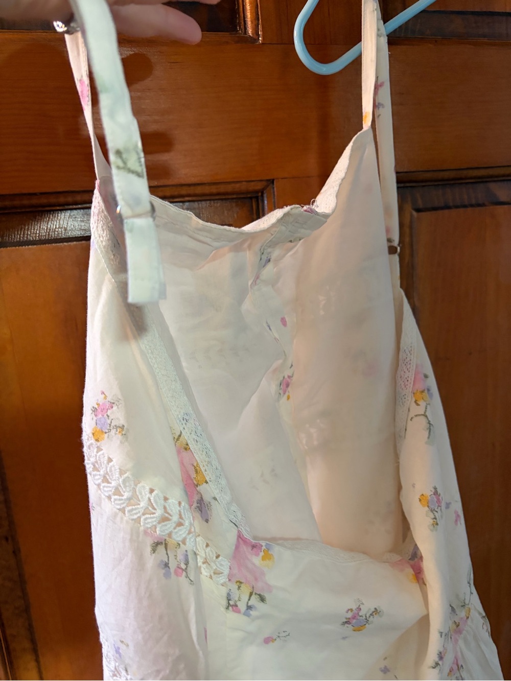 NWT Beautiful Cream Floral Tiered Maxi Dress with FLAW New xxl - Picture 6 of 7